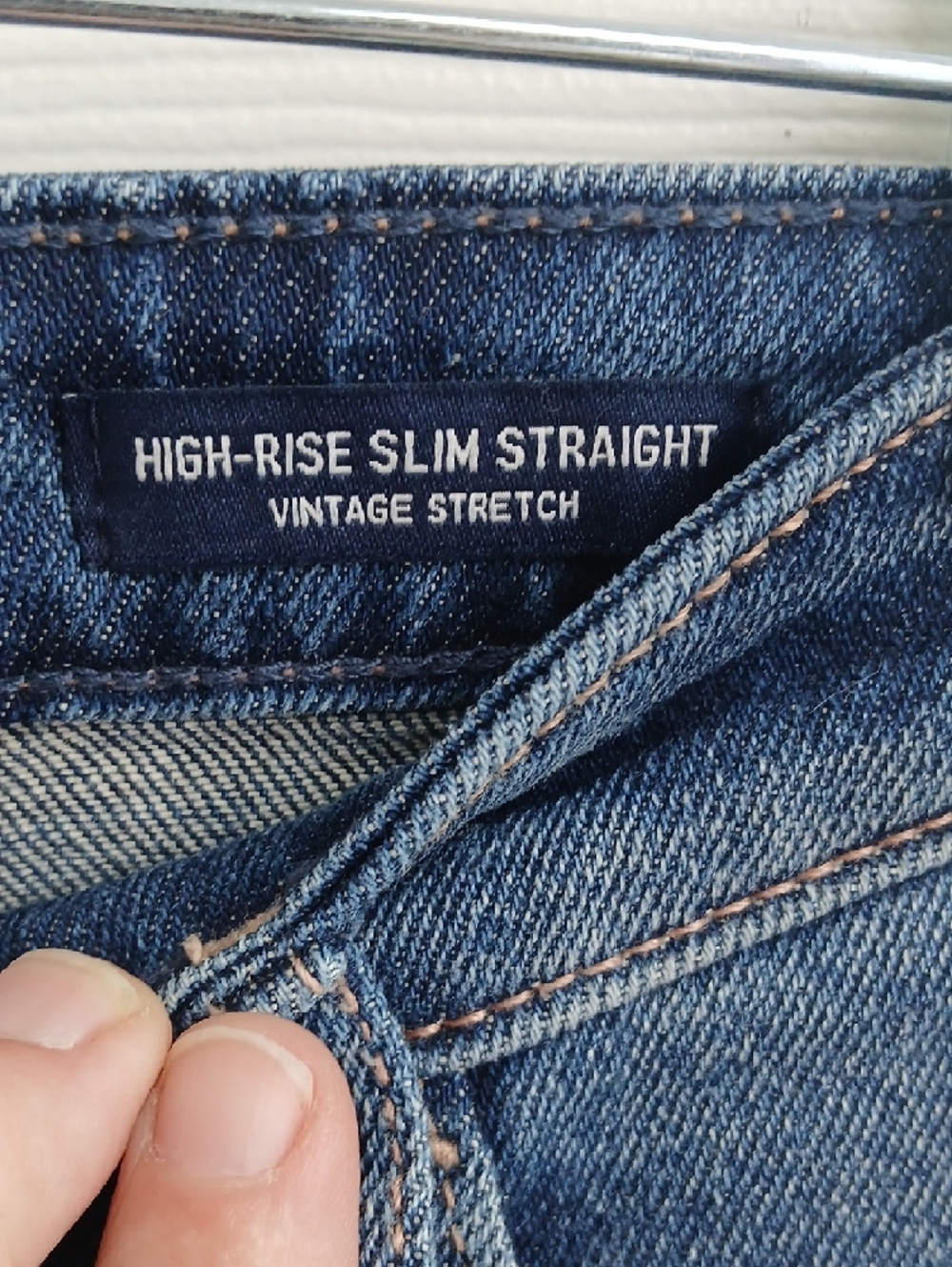 Hollister High Rise Slim Straight Vintage Stretch Cropped Distressed Jeans 13S - Picture 7 of 16